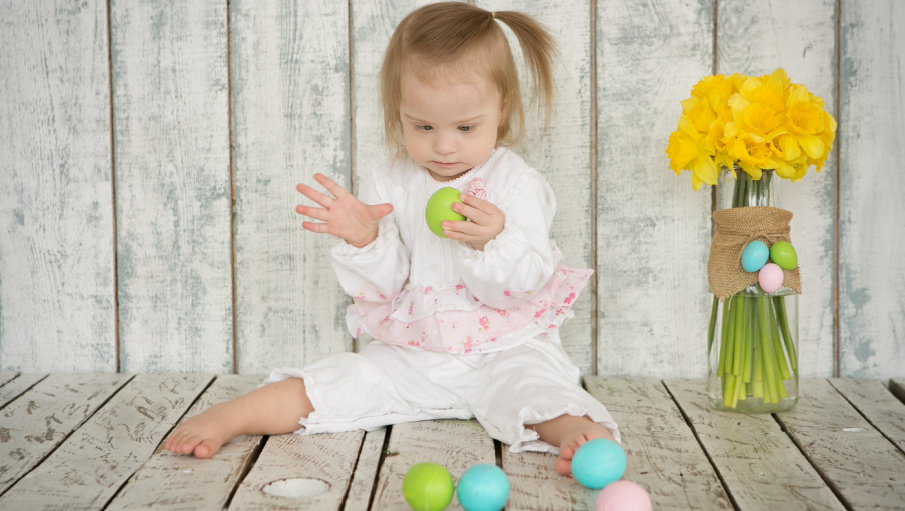 Inclusive Easter: 20 Non-edible Treat Ideas and Tips for an Egg Hunt for Kids with Disabilities